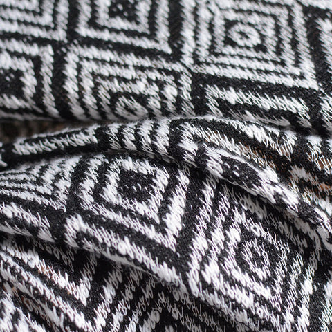 Black Geometric-Diamond Chunky Knit, Polyester, 223 gsm