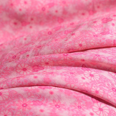 Pink Flowers Woven, Viscose, 120 gsm