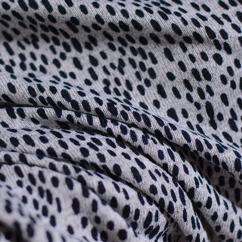 Animal Print 100% Polyester Chunky Knit Fabric, 153 cm — Grey