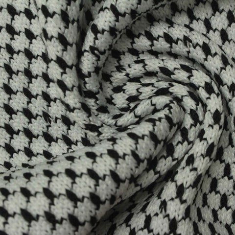 Black Houndstooth Chunky Knit, Polyester, 370 gsm, 166 cm