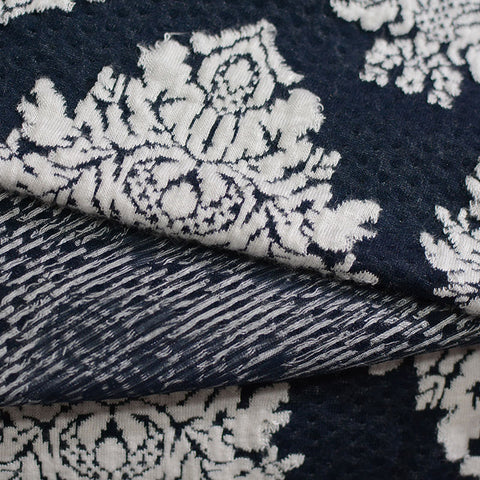 White Damask Jacquard, Poly-Viscose
