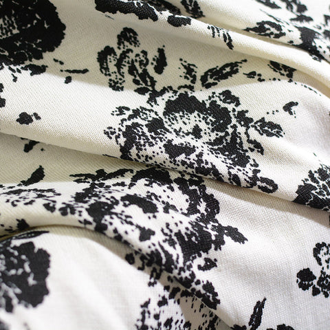 Black Floral Knit, Polyester, 206 gsm