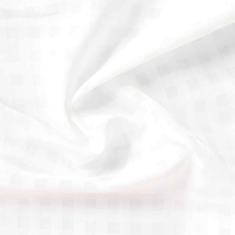 Plaid 100% Polyester Chiffon Fabric, 107 gsm, 145 cm — White