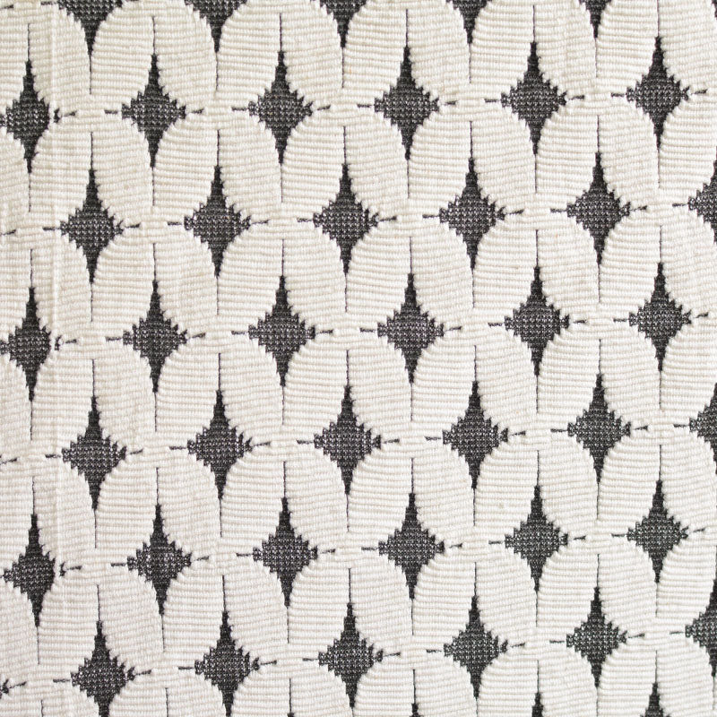White Diamond Jacquard, Polyester, 318 gsm