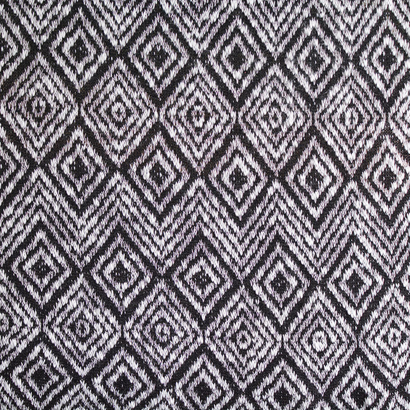 Black Geometric-Diamond Chunky Knit, Polyester, 223 gsm