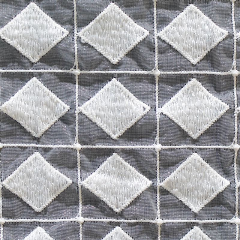 White Diamond Jacquard, Polyester