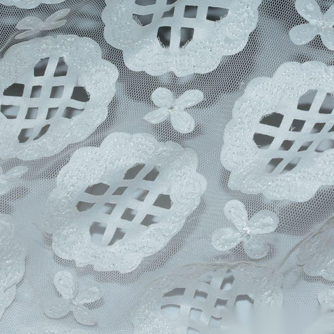 White Bold-Floral Satin, Polyester