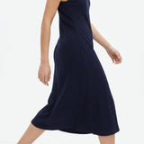 Polyester Viscose Stretch Jersey Knit Fabric, 235 gsm, 142 cm — Navy — mockup: dress bodycon