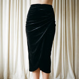 Polyester Cotton Stretch Velvet Fabric, 320 gsm, 180 cm — Black — mockup: dress bodycon
