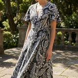 Black Paisley Jacquard, Polyester, 288 gsm