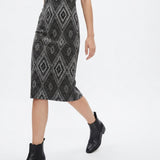 Black Textured-Diamond Jacquard, Poly-Viscose
