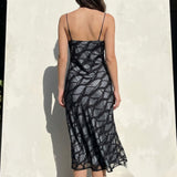 Black Wavy-Line Satin, Polyester