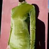Polyester Stretch Velvet Fabric, 260 gsm, 190 cm — Green, ref EF-274391 — mockup: scene
