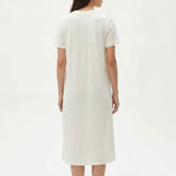 Polyester Linen Jersey Knit Fabric, 175 gsm, 150 cm — White — mockup: tshirt