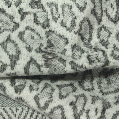 Grey Leopard Knit, Polyester